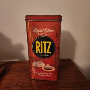 Antique Ritz Cracker Tin